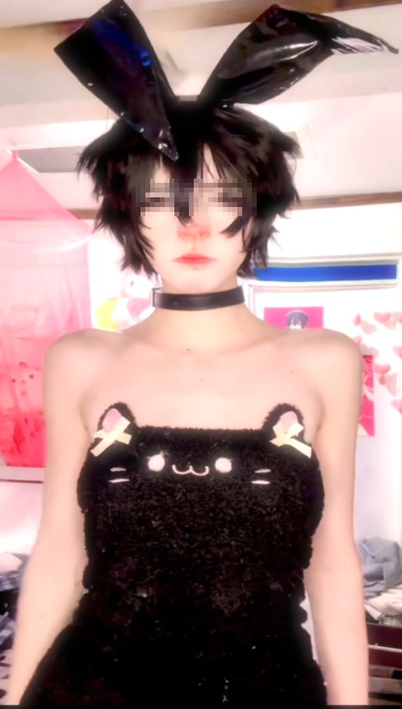 tiredpuppys's tweet photo. The massive bimbo wobblemeat implants and waist reduction were a major success, now everyone can't stop staring!

#edit #breastexpansion #morph #femboy #boobs #boytits https://t.co/ZAjYjE7Dhv