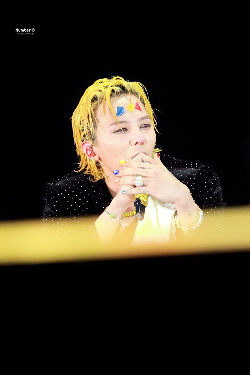 Number_GGG's tweet photo. 260823 XX : COSMOS in GOYANG DAY3
#GDRAGON #지드래곤 #BIGBANG #NumberG 

GN! 💙💛❤️ https://t.co/dxoDqA1s0k