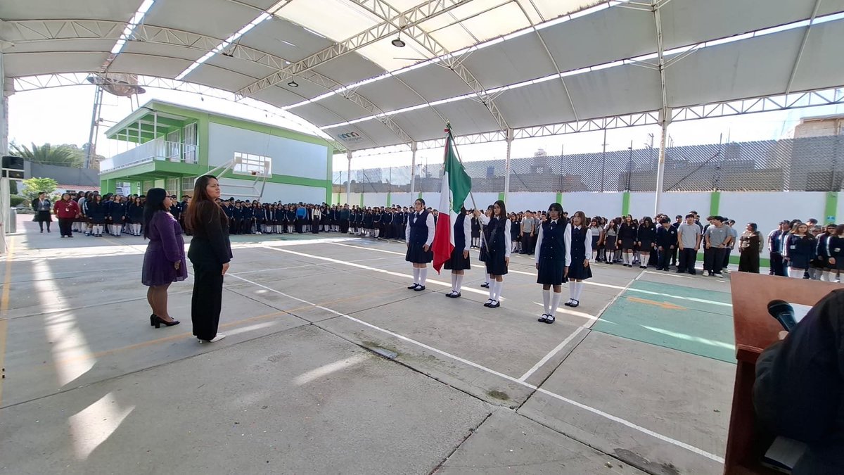 EPO282's tweet photo. Feliz #RegresoAClases 🎒✨ Arrancamos el ciclo escolar 26-27 Bienvenidos a todos los que hoy inician una etapa inolvidable, 
que esse ciclo esté lleno de nuevos retos, grandes aprendizajes y mucho éxito. ¡A darlo todo! ���✏️🎓 https://t.co/U2VDU7zDO0