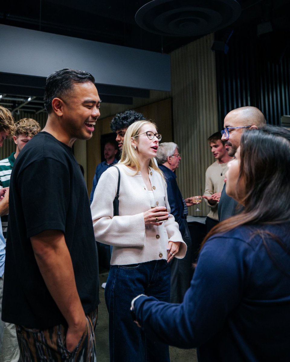 SummerDiscovery's tweet photo. You don't know it yet... but the connections you made this summer could shape your future. 💙 https://t.co/z6gOXyDXJf