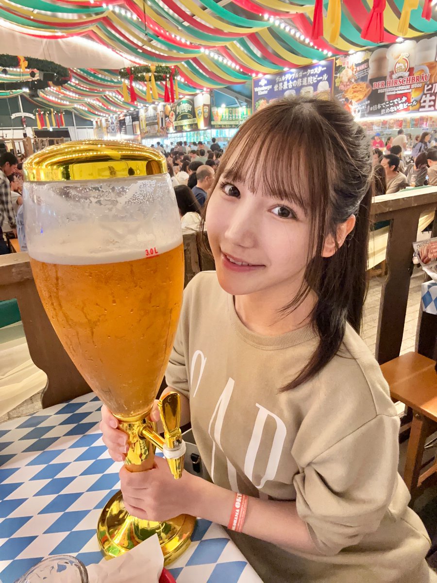 mitamarin0628's tweet photo. おはよ
これは2年前のオクトーバーフェスト https://t.co/pnT8y6y0XB