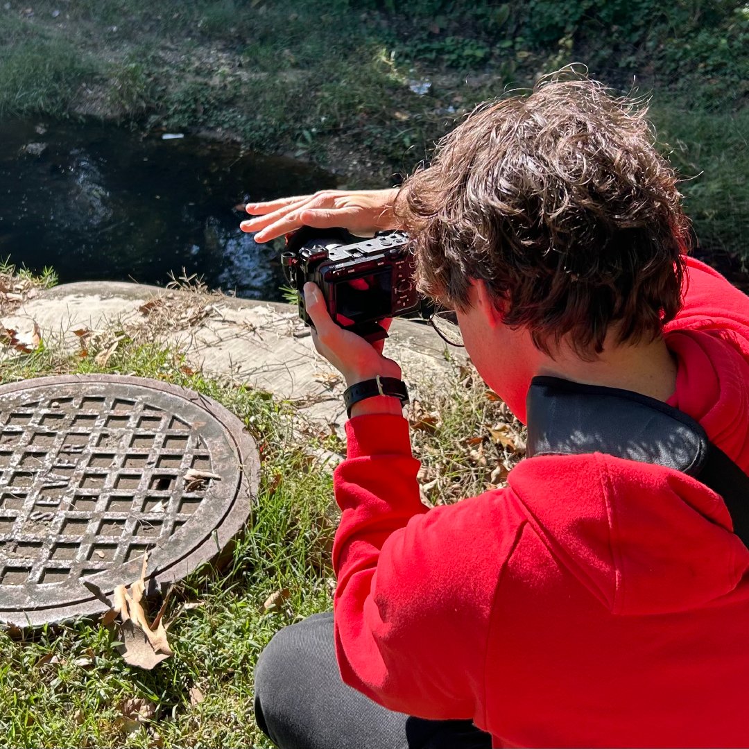 SonyProUSA's tweet photo. @merrillcollege chose our FX30 cinema cameras for its journalism program to

✅ enhance &amp; hone students' professional skills 
✅ support a modern approach that blends journalism, documentary, &amp; cinematic storytelling

https://t.co/W7RJhhelac

📷 Kevin Cartwright &amp; Josh Davidsburg https://t.co/pUtFNZQ5WL