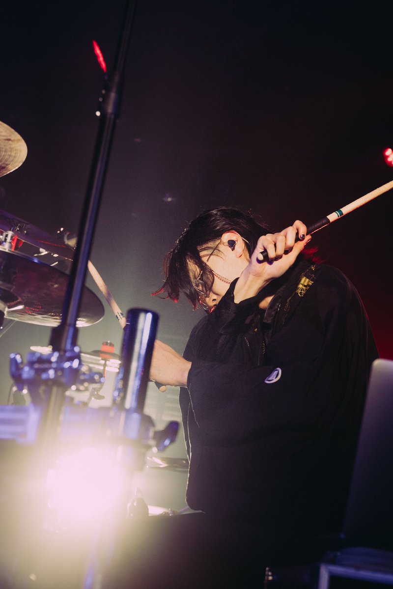 XNVL_Tomoya's tweet photo. 眼鏡納め。

📸by @kawado_photo https://t.co/scY0e7oeIW