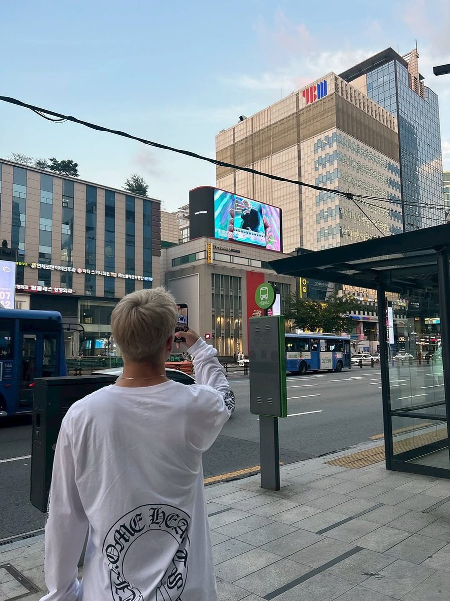 peachlattay's tweet photo. 이분 뭔가 웃기고 귀여우셔 ㅋㅋㅋ https://t.co/DT92EsrXNg