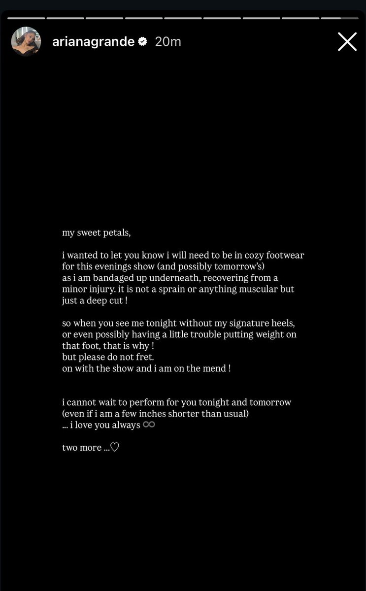 eternalkhia's tweet photo. the fact she needs to say this because if she were to go up on that stage without her heels yall would’ve been on here raging about it omg https://t.co/1IEo0Plxug