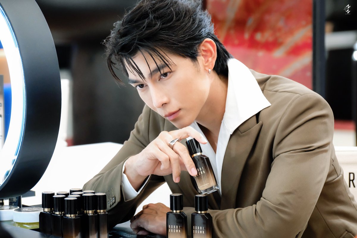 NkN_0019's tweet photo. หล่อที่สุด 🤍 ใจละลาย!!!

MEWTUL SERUMSILK

@MSuppasit
#BobbiBrownTHxMewTul https://t.co/OPqJMaVo3R