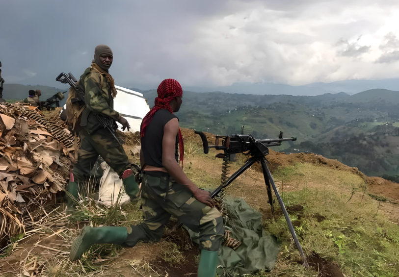 Newsupdateer's tweet photo. Les #Wazalendo et les #FARDC ont délogé et repris les villages de #Malimba et #Masango aux la coalition #Twirwaneho, #M23, #RDF et Red-Tabara, et avancent vers Magunda, Kasongo, dans les plateaux du territoire d'Uvira au Sud-kivu
https://t.co/mllY4VjVTm https://t.co/qBIKfGwAvd