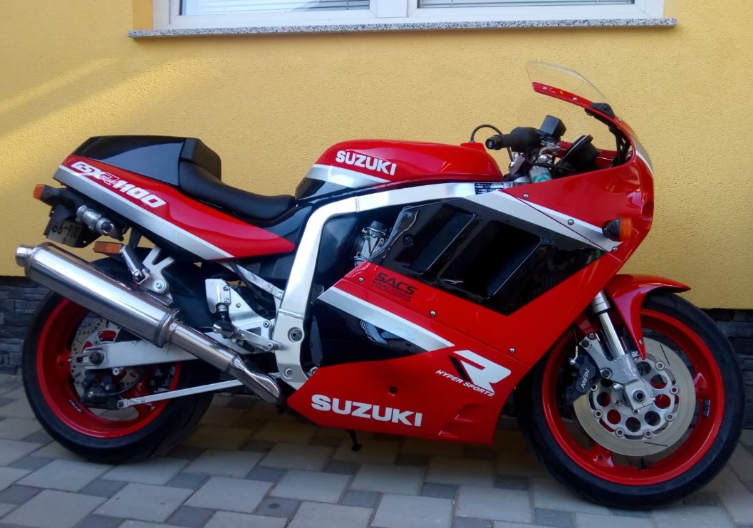 ClarkHeible's tweet photo. Suzuki GSX-R 1100  /1990 https://t.co/C7wFQMdUpO