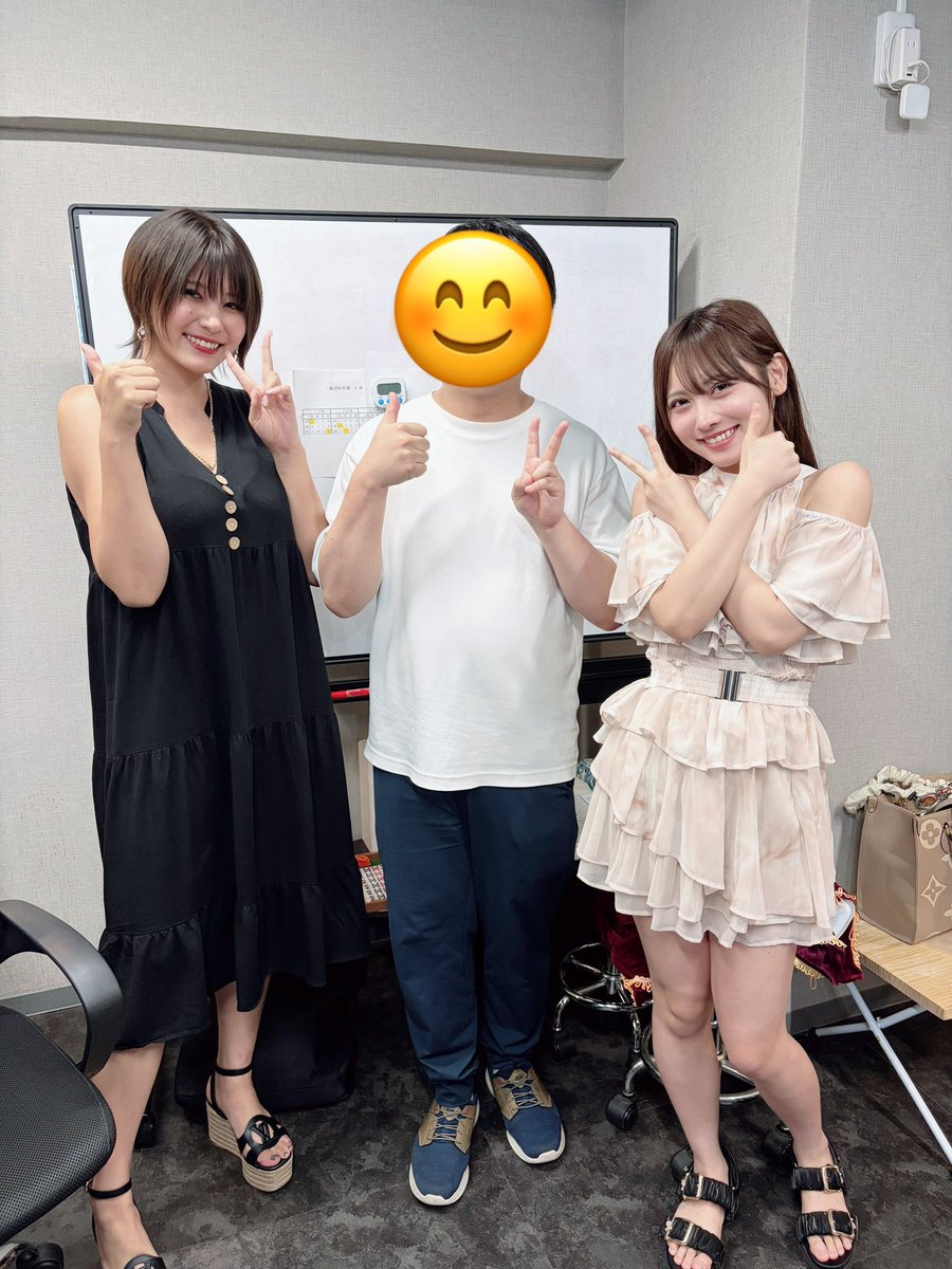 guppy48_'s tweet photo. 今日はことまいオフ会へ
結果は、3-1-①(まい)-④(こと)で4/12位

せとまい同卓時は12000、7700を東1局にアガりロケットスタート
倍満ツモもあり大きめのトップ

琴乃プロ同卓時は満貫放銃し、アガりなし
優勝が滑り落ちました…

賑やかなオフ会が楽しいのでぜひまた参加させてください！ https://t.co/FPokeqahjD