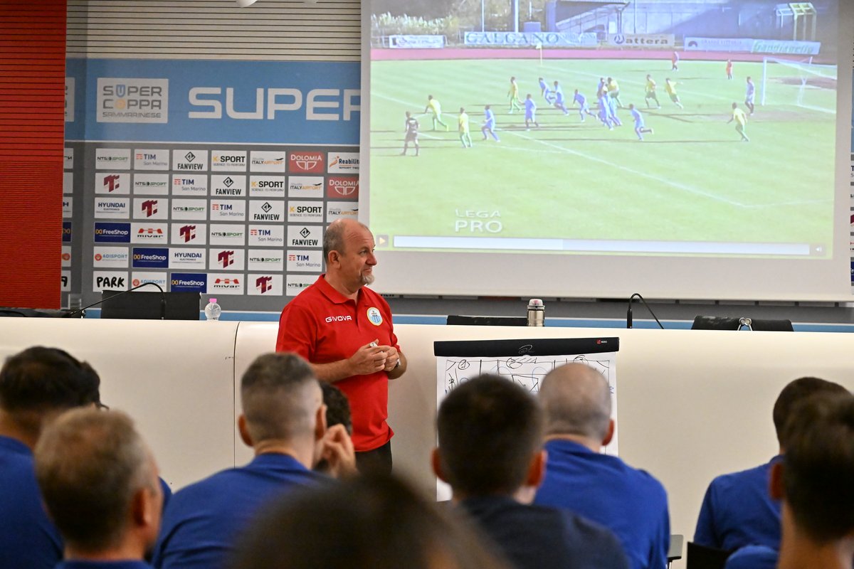 FSGC_official's tweet photo. 🗓 | Quella appena trascorsa è stata una settimana particolarmente intensa per gli arbitri sammarinesi.

📰 | ► https://t.co/Jfgx18jHSo

#arbitri #ASA https://t.co/1LayuoFcEu