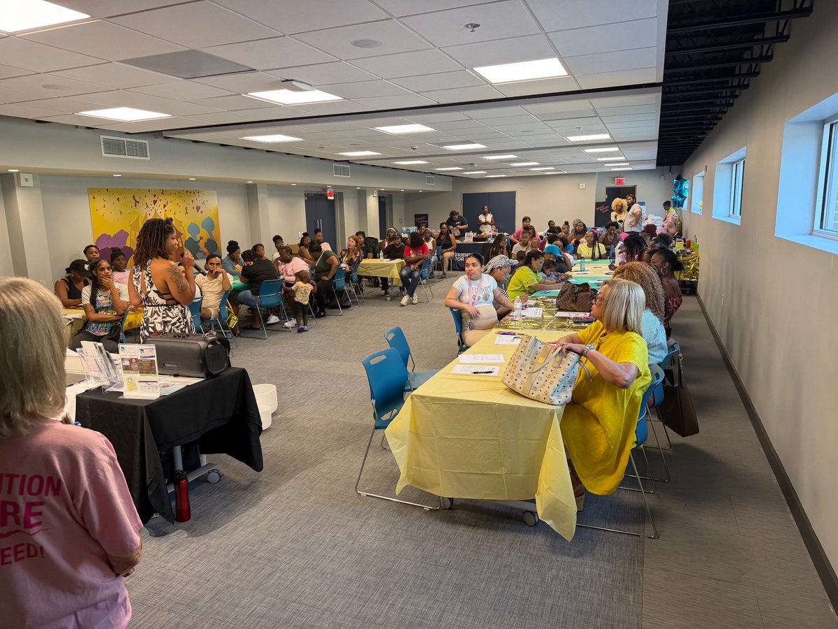 FriendsMemphis's tweet photo. Flashback to August 22nd! We here at Friends are still on a high after the community baby shower held by Our Girls Memphis and Planned Parenthood! So many expecting parents came together to gain resources and knowledge. Thank you to everyone who joined and to our partners https://t.co/RuxgEWXSnf