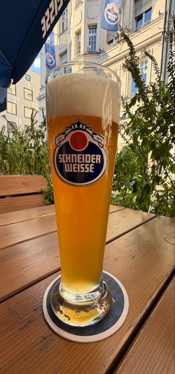 andrew2003_r's tweet photo. 全ての方へのお返事はできかねます。
私にも美味しいビールを飲む権利があることをご理解ください。 https://t.co/CYe34rDkx9