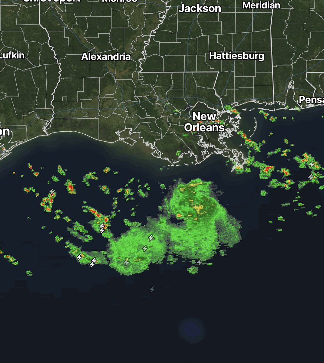 TexasTropics's tweet photo. Potential Tropical Cyclone #05L is finally on the board. #PTC5 is expected to become a TD or TS. Due to small size of system strengthening could occur beyond what is forecast. Extreme SE TX- SW LA is the target late Tue. 3”-6” up to 9” of rain can be expected. #TXwx #LAwx https://t.co/VuZPVGgR2f