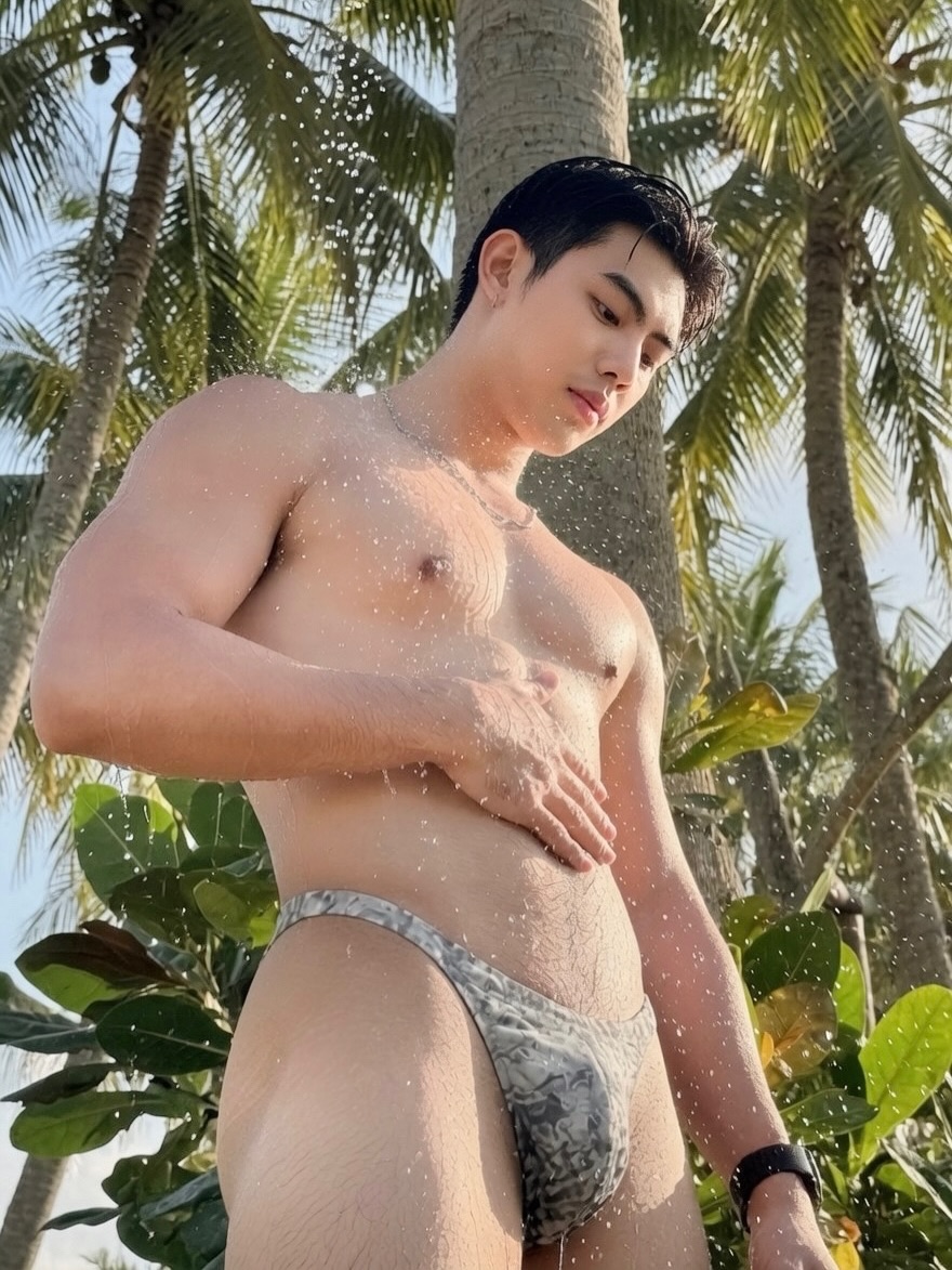 BenNels53072602's tweet photo. #guys4thongs #manthong #malethong #meninthongs #gaythong #thongers #thongbutt #cutebutt #manbutt #malebutt #gaybutt #cuteass #manass #thonghottie #bubblebutt #manthongs4life #manthonglove #manthonger #malethonger #thonglife #thonglifestyle #thongfetish #thongbum #manthongmonday https://t.co/jRTnpMZk6T