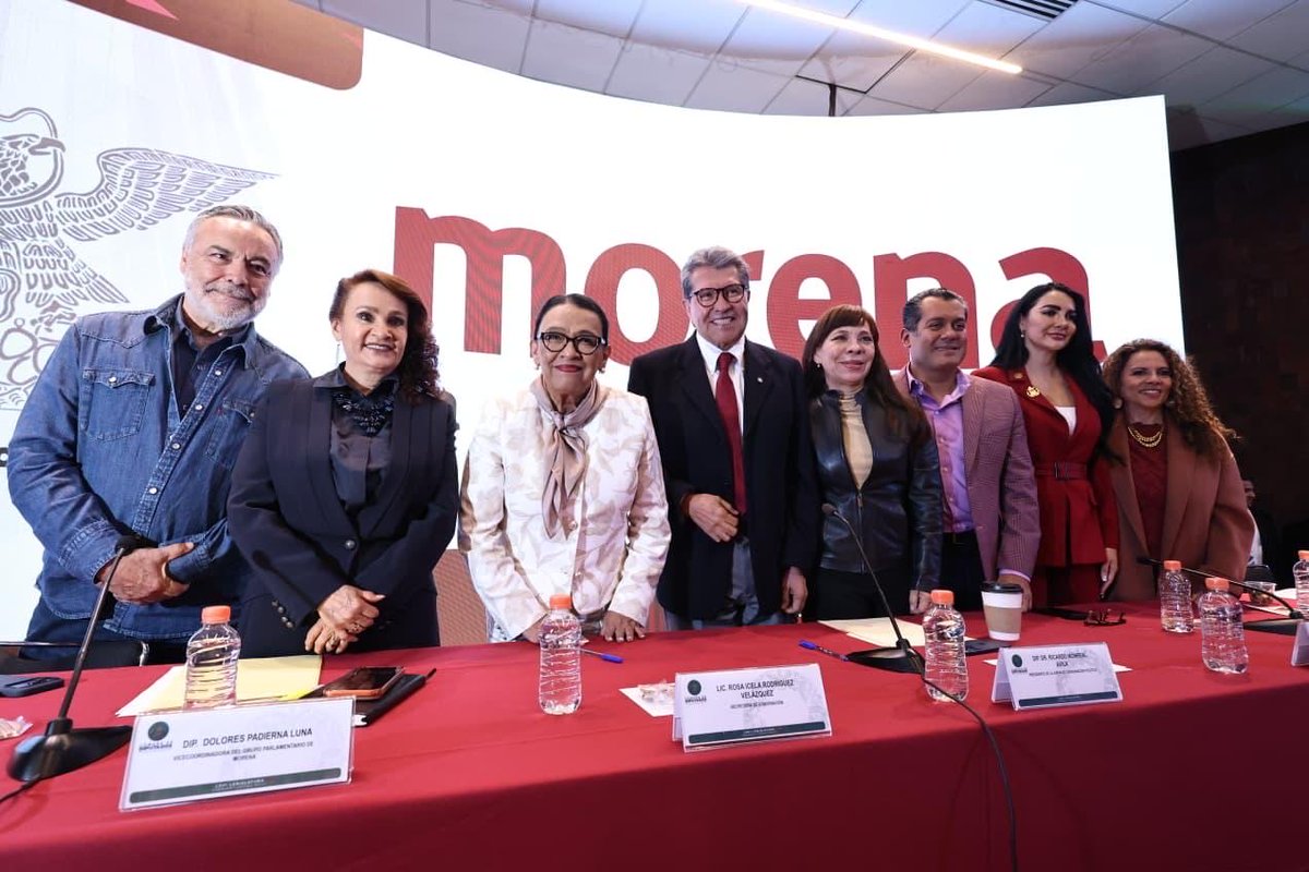 arturomedinap's tweet photo. La quinta reunión plenaria de @DiputadosMorena fue un espacio para conocer y dialogar sobre las directrices de su agenda legislativa para el cierre de 2026. Con la secretaria de @SEGOB_mx, @rosaicela_, acudimos a este encuentro realizado en la sede de @Mx_Diputados.

Escuchar las distintas voces, propuestas y planteamientos nutre las políticas y acciones orientadas a garantizar los #DerechosHumanos, atender temas prioritarios en beneficio del pueblo de México e impulsar su desarrollo y bienestar.