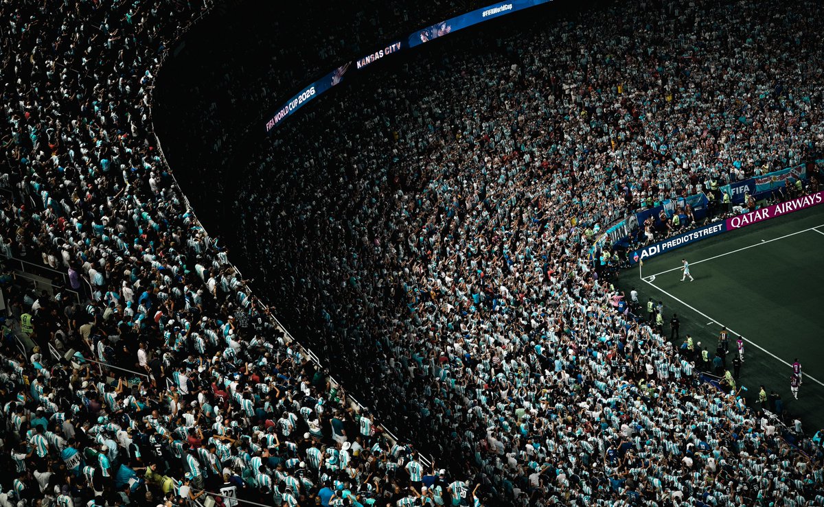 fifaworldcup_fr's tweet photo. Messi.

#FIFAWorldCup https://t.co/c1nC1TeIYH