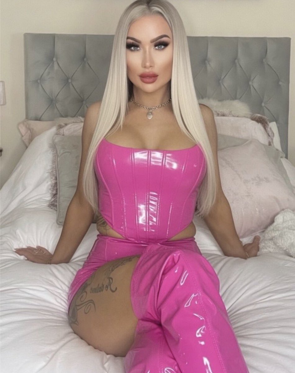 x_GoddessAurora's tweet photo. Will you be my good boy? https://t.co/a4ZLvZ09rz