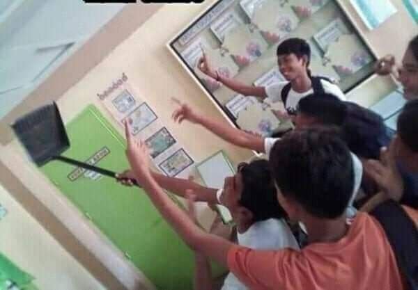 MavenVous's tweet photo. @MavenRein Di bayangan https://t.co/NMbHphvAh8
