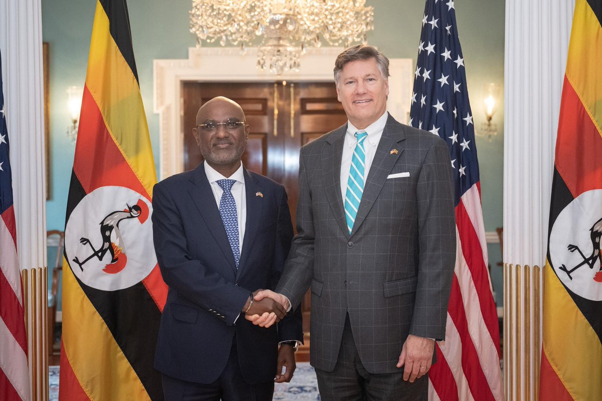 DickensOkello99's tweet photo. 🚨 Uganda's Foreign Affairs Minister Adonia Ayebarea today met the US Deputy Secretary of State Christopher Landau in Washington.  They reportedly discussed trade and investment, migration, global health security, regional issues and security cooperation. https://t.co/E72TlZvUtg