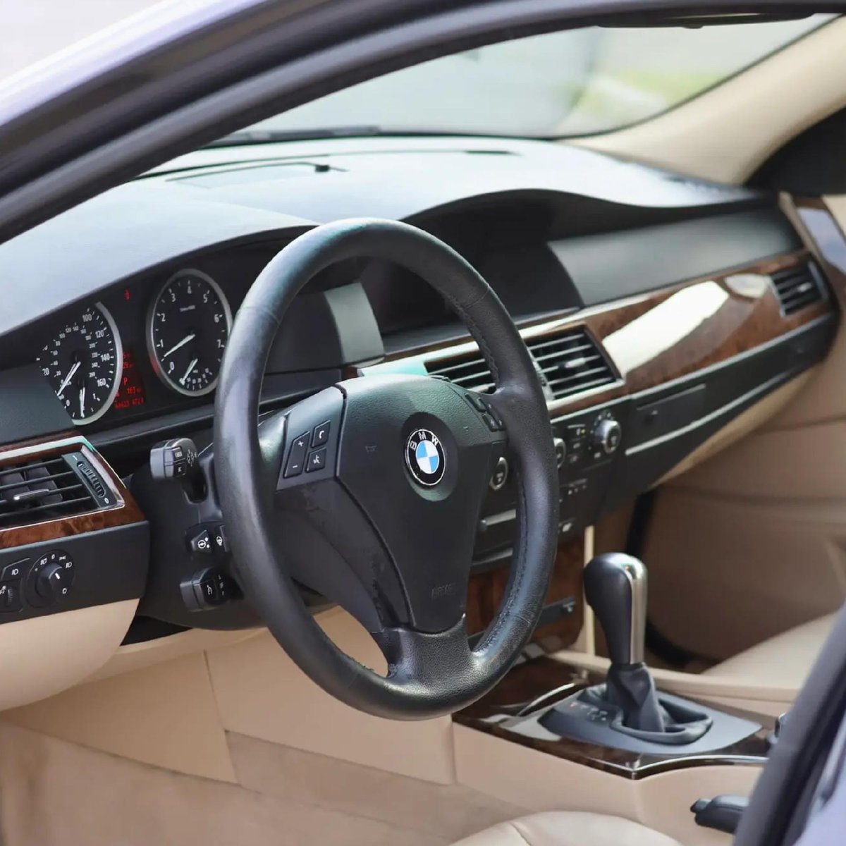 Bringatrailer's tweet photo. This 2007 BMW 530xi Sports Wagon is powered by a 3.0-liter inline-six that drives all four wheels through a six-speed automatic transmission. Showing 70k miles, it's listed now with no reserve on BaT!

https://t.co/Ehw6WEWbu8 https://t.co/S6lPtmnqQ1