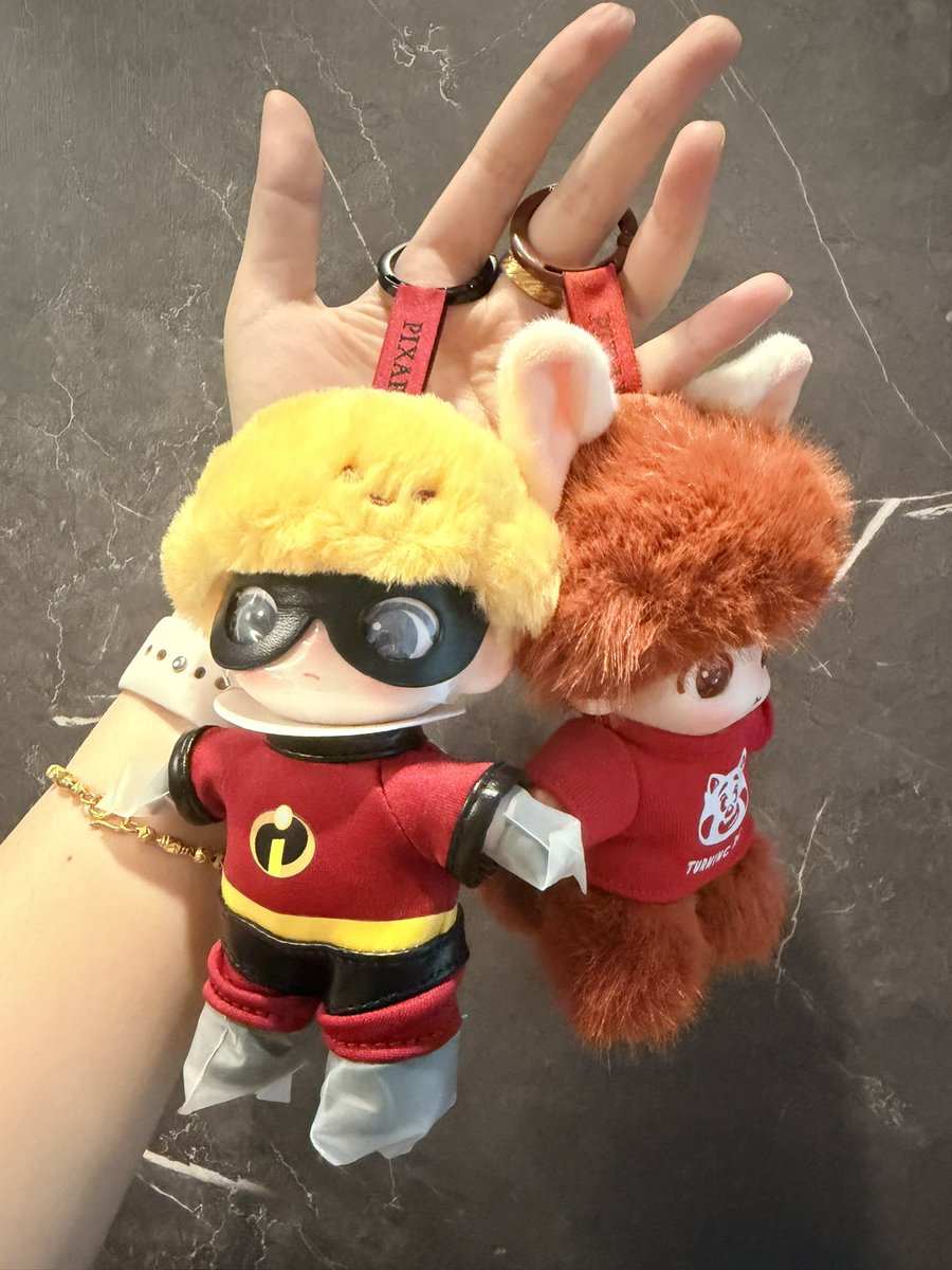 sarvinaby's tweet photo. 我不行了，就买了两盒，抽到了这系列里唯二的雷款:( https://t.co/MbyunUfWBY