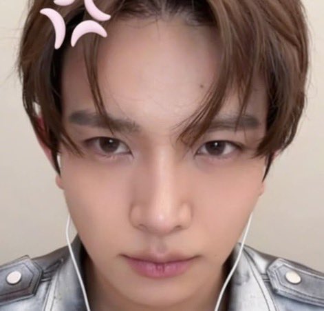 heemariners's tweet photo. this cutie just surpassed 400k+ pre-saves 😊😊 https://t.co/n0lWAQAeNC
