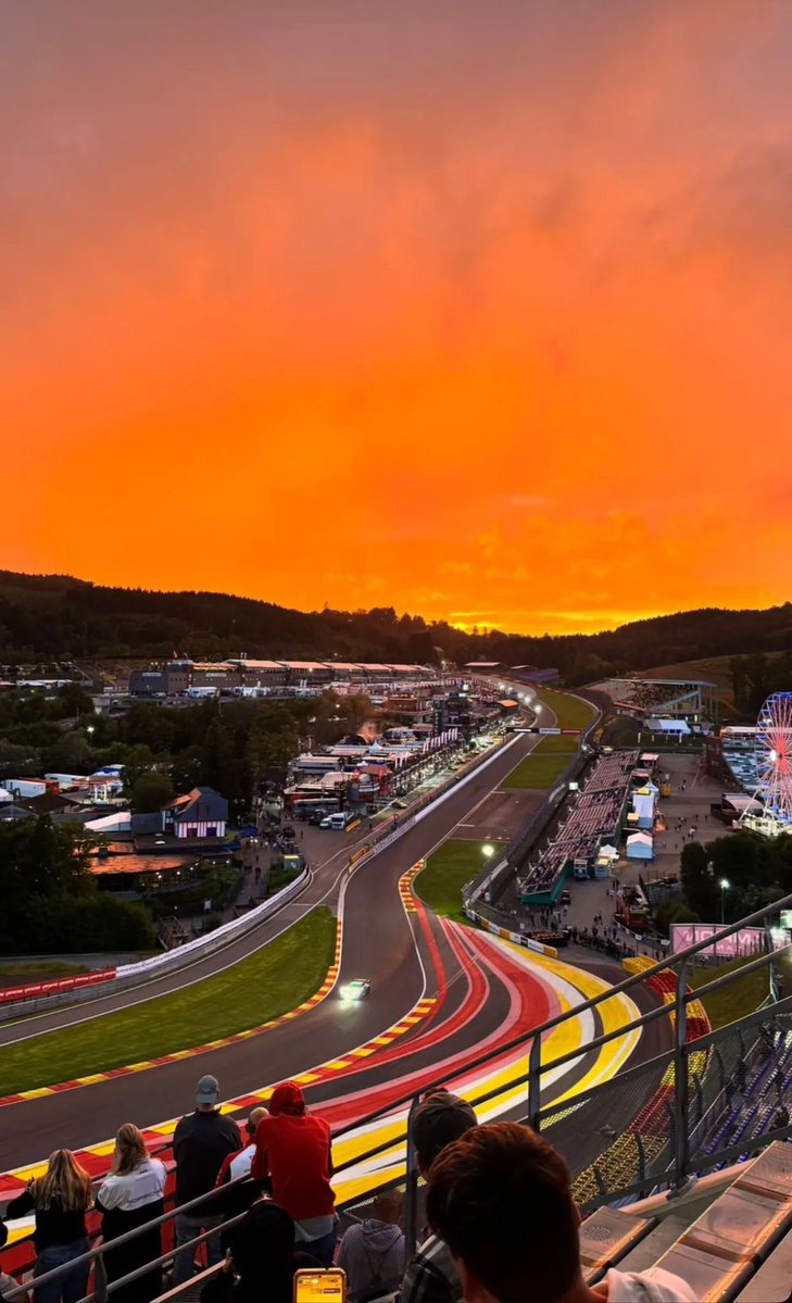 faityos's tweet photo. how does pinterest see you? ౨ৎ     

˙⋆✮ driver 
˙⋆✮ race car ˙
⋆✮ f1 team 
˙⋆✮ race track

а мы куда вообще таким набором https://t.co/eNXkhvb3uP