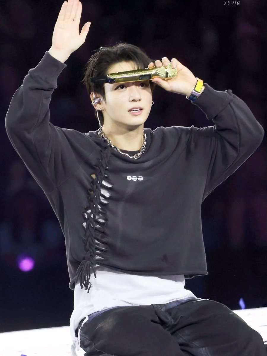 Memehtwe2's tweet photo. HAPPY BIRTHDAY JUNGKOOK
#HAPPYJKDAY
#JUNGKOOKisFYA
#AlwaysByYourSideJK
#YouAreThatSomebodyJK
#BornGoldenJungkook
#WorldVocalJungkook
#PARTYPARTYJK
#JKRulerOfTheStage https://t.co/GpJZPONXeo