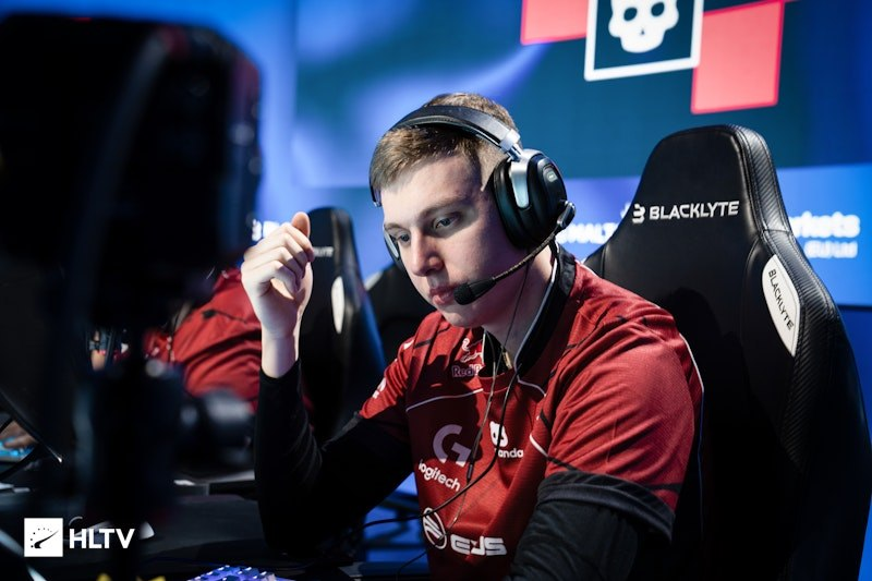Gamers_Shack's tweet photo. 🏆 G2 reach BLAST Open Porto playoffs after 2-1 win over Aurora

G2 qualified for the Super Bock Arena playoffs at BLAST Open Porto 2026 as the penultimate team after a 2-1 win over Aurora in the Group A lower final on 31 August. The match was a rematch of the event's first game, which G2 swept 2-0.

Aurora took Anubis 7-13 and had G2 on the brink on Inferno, where Özgür "woxic" Eker's back-to-back quad-kills and a second overtime pushed the map to 19-16. On Mirage, Aurora won only the first pistol round; Artem "r1nkle" Moroz's 1v4 clutch and a 13-1 finish sealed the spot.

⚡️#GamersShack #cs2