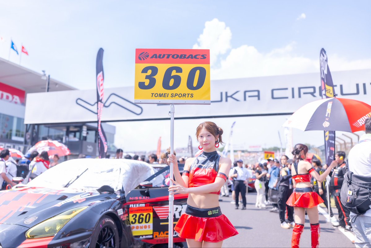 HirotakeKuga's tweet photo. #SUPERGT Rd.5 2026.08.23
スタート進行

#朝倉咲彩 さん (@littlewhite_saa)
撮影ありがとうございました🙇🏻‍♂️

#スーパーGT #supergt2026
#RUNUPCLOVERVELICA
#RA #レースアンバサダー
#RQ #レースクイーン
#TOMEISPORTS
#RUNUP https://t.co/N8TadZZJV1