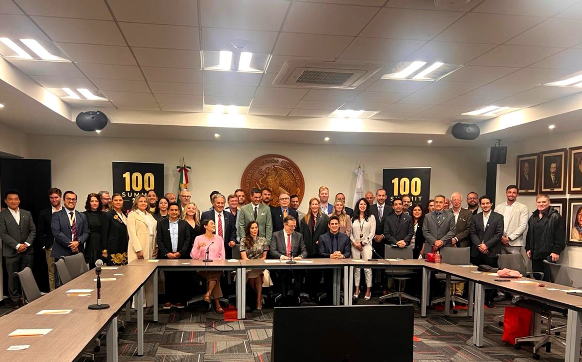 Juansabinesg's tweet photo. Les comparto mi colaboración para @sdpnoticias:
México y Estados Unidos: coproductores y confianza en el gobierno de la Presidenta Claudia Sheinbaum

https://t.co/1hG61Mbxdv https://t.co/zs5a1E17R7