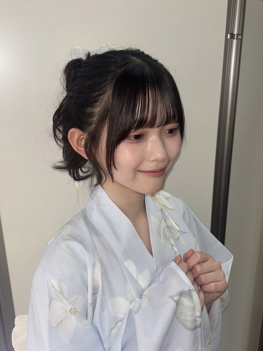 _beruangbaik's tweet photo. Futo omotte kami wo tabanete mita poniiteeru
Kinou made to choppiri chigau watashi ni kidzuite https://t.co/4Bpcl202vZ