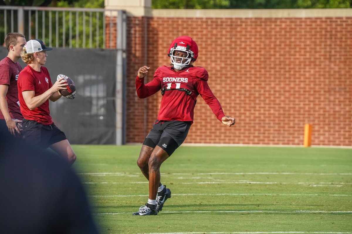 ParkerThune's tweet photo. After a lingering injury rehab that kept him off the practice field almost all offseason, it's go-time for #Sooners WR Trell Harris, a Virginia transfer. Brent Venables says his starting Z receiver hasn't missed a beat since getting healthy.

"He's a tremendous playmaker." https://t.co/z2ptgeNhYA