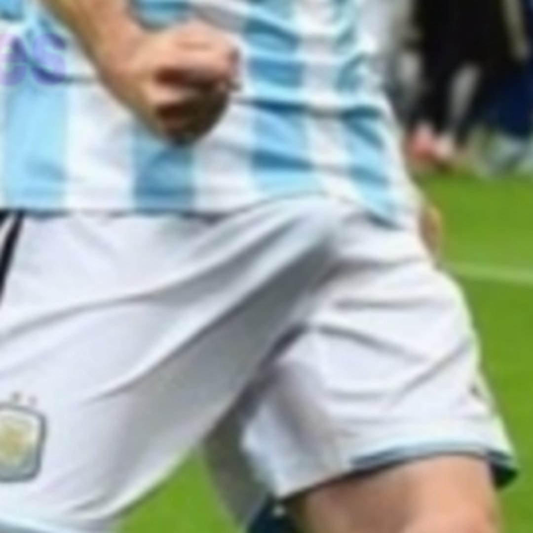 Messi_Bulges's tweet photo. We will miss you so much with Argentina. The moment we realized these were Messi's last moments on the pitch, we won't see Messi for much longer. https://t.co/gjGGLp708M