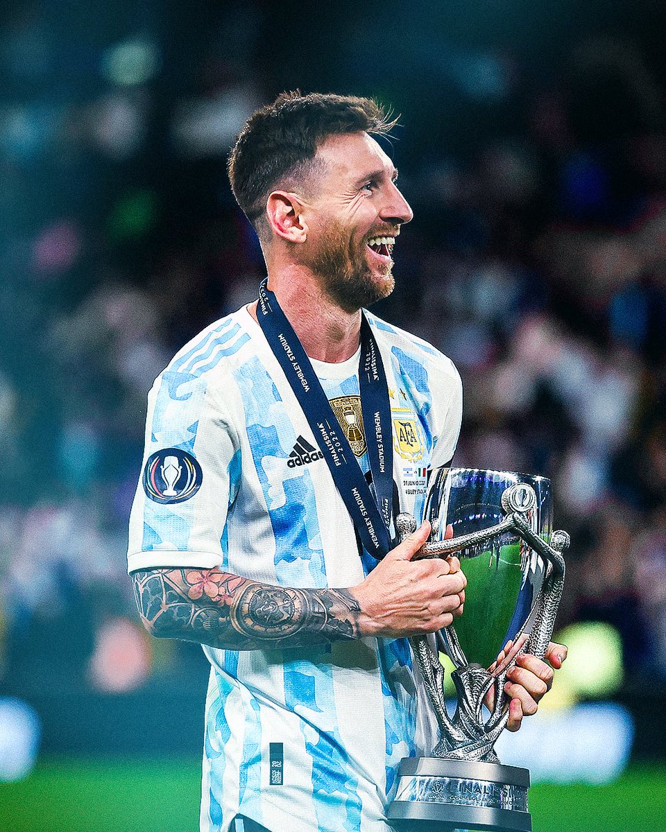 UEFA's tweet photo. 🙌 Lionel Messi

A historic national team career! https://t.co/y5KrZg2L7A