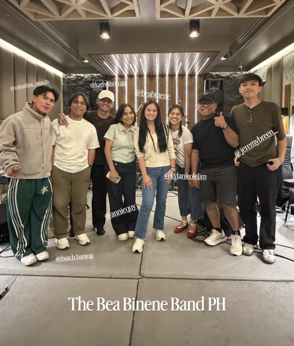 wb_mdantes's tweet photo. Sina "what's mine is yours" ang peg . 
Very mag-asawa coded . 

@beabinene  @itswilbertross https://t.co/5Ko9iRhyUY
