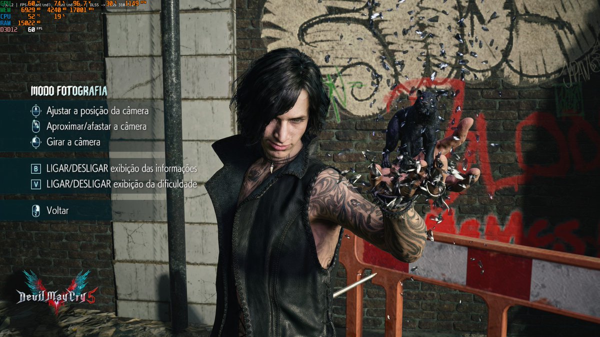 Akiramask67's tweet photo. @weirdnaaa @kerberdiego O pessoal do twitter cria muito alarde pra algo que é bom se usado do jeito certo

aqui uma print do cyberpunk e outra de dmc 5 off / on https://t.co/IjQDCDi9tY