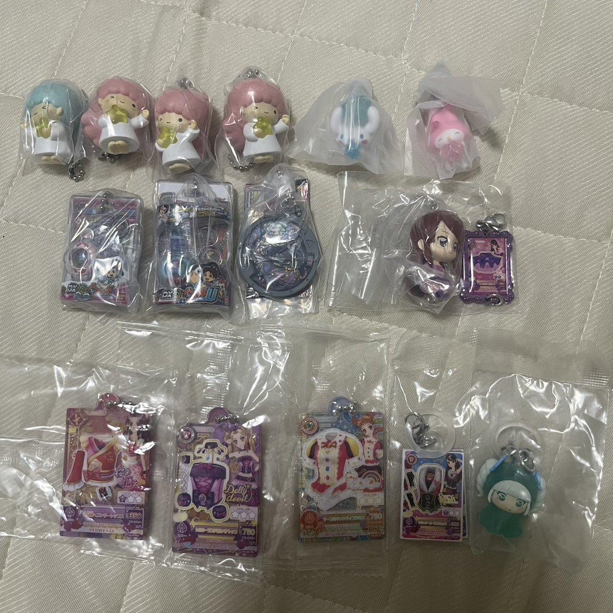 imotippuu's tweet photo. 【交換】【買取り】めじるしアクセサリー ガチャガチャ

【譲】画像1.2枚目 

【求】古本屋（カニちゃん）グッズ、他ちいかわ、キティ、アイカツ、どうぶつの森めじるしor買収

郵送若しくは都内手渡しでお願いいたします！
条件良い方優先させていただきます。

お気軽にお声がけ下さい！！ https://t.co/K4NWMFyge2