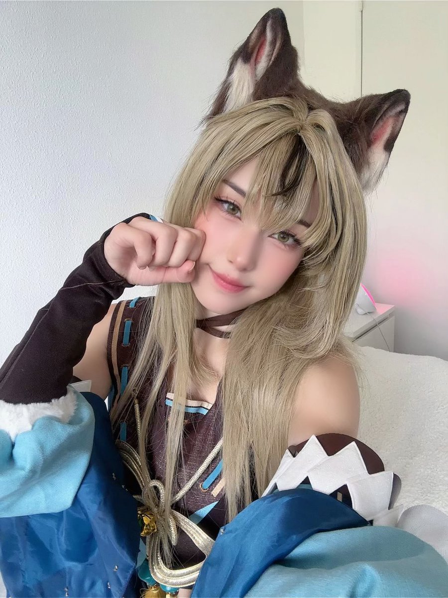 elysiaa_cos's tweet photo. Kirara est la 🐾✨ https://t.co/PtROsOR95B