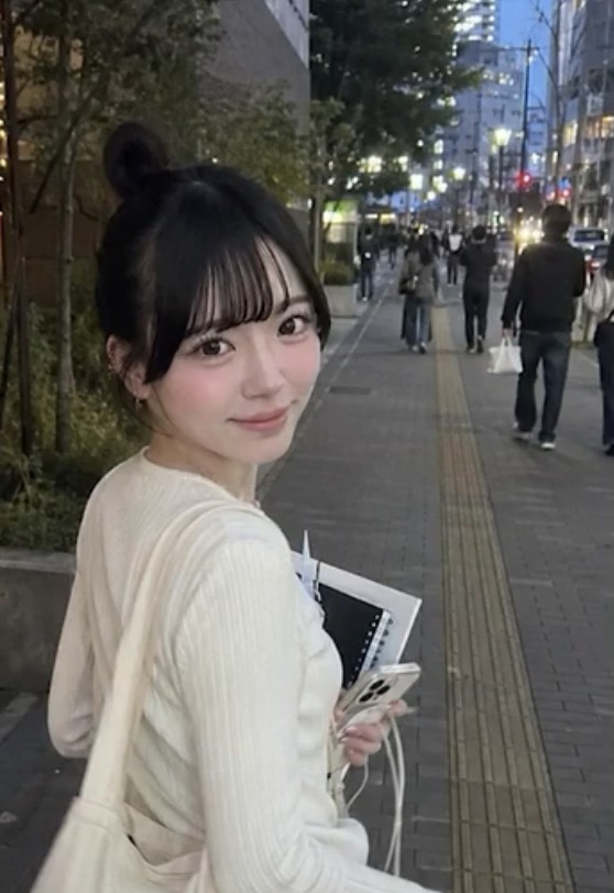 elenapbl's tweet photo. 「https://t.co/Vn53ieheZn」 https://t.co/abRUm7EIOo