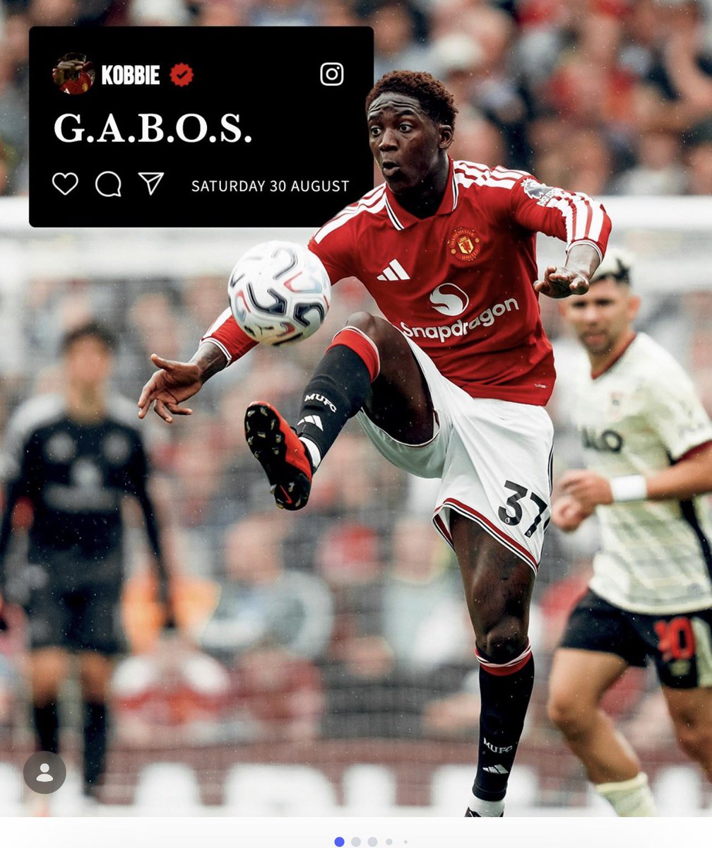 JbJamani's tweet photo. The players felt it too… Old Trafford is BACK! 🔴🔥❤️

#ManchesterUnited #MUFC #RedDevils #OldTrafford #PremierLeague #ManUnited #BrunoFernandes #Rashford #Mbeumo #LisandroMartinez #Maguire #KobbieMainoo #JamaniStandZone 🔴🔥 https://t.co/iCXysFb89D