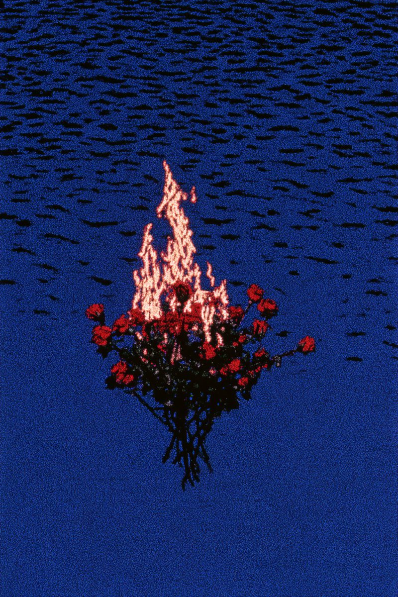 LouiseVisual's tweet photo. ... I burn, I drown https://t.co/FlmjdJWfXH