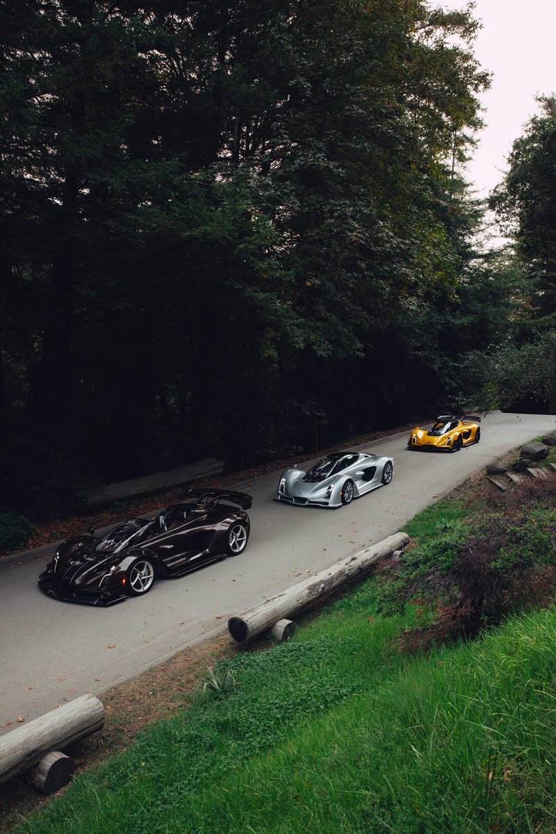 CzingerVehicles's tweet photo. While each 21C variant is built for a different purpose, they’re all at home on the roads winding through the forests of Big Sur.

#Czinger21C #MadeInAmerica #CaliforniaHypercar https://t.co/bzU2Gq0R4c