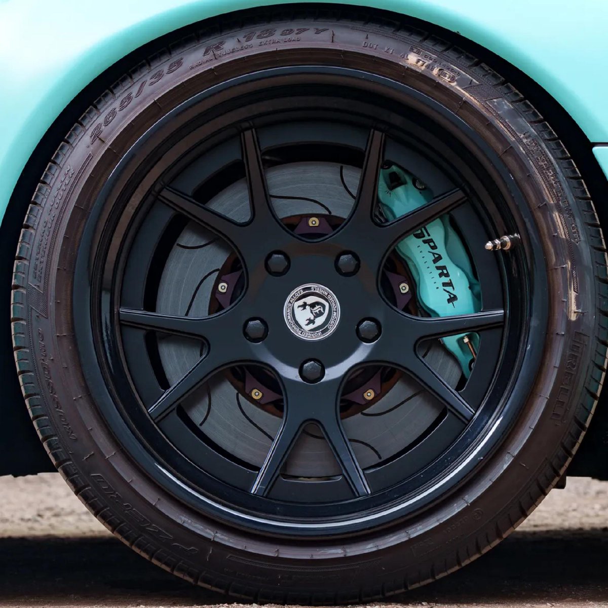 Bringatrailer's tweet photo. The Tiffany jewelry you can't get off the shelf!

https://t.co/pJEDXMD1QW https://t.co/7il08vSkSV