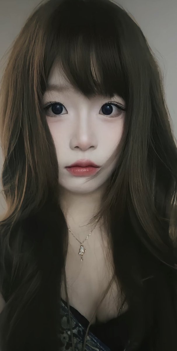 XQym0o's tweet photo. 好想被羞辱被射一脸啊 想榨精 求射屏  #女大 #骚 #母狗 #分享身边人 #上贡女友 #意淫 #射屏 https://t.co/NUl2hfJnKK