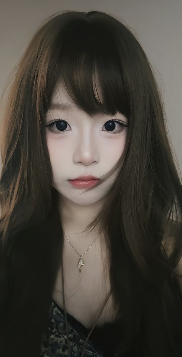 XQym0o's tweet photo. 好想被羞辱被射一脸啊 想榨精 求射屏  #女大 #骚 #母狗 #分享身边人 #上贡女友 #意淫 #射屏 https://t.co/NUl2hfJnKK
