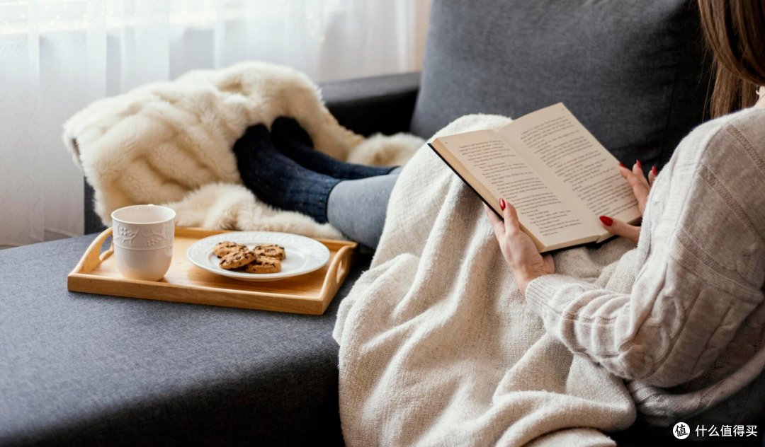 LePense65292093's tweet photo. Cozy rainy Sunday: wrapped in a fluffy blanket, sipping hot cocoa with marshmallows, and binge-watching my favorite show—perfect little escape from the busy week ， https://t.co/ULKQfTJ5FM