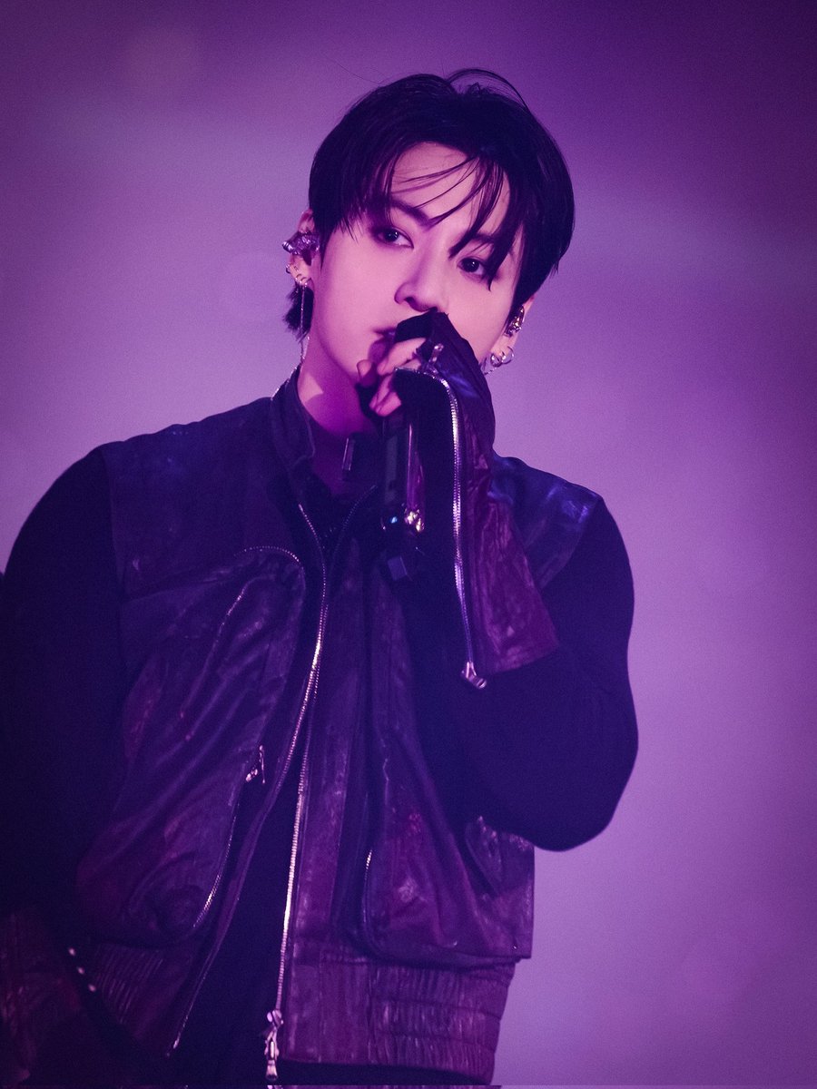 llittlepoems's tweet photo. Happy birthday jungkookie, you are everything https://t.co/mxtG4SV7C6