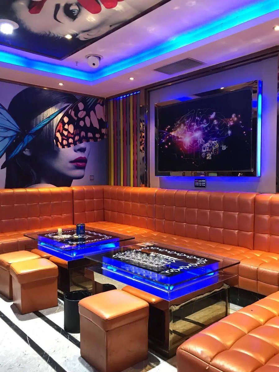 alsebea44's tweet photo. Sing your heart out at the best KTV in town! Fresh tracks, cozy private rooms, and non-stop fun with your crew tonight! https://t.co/xGzmVocGch