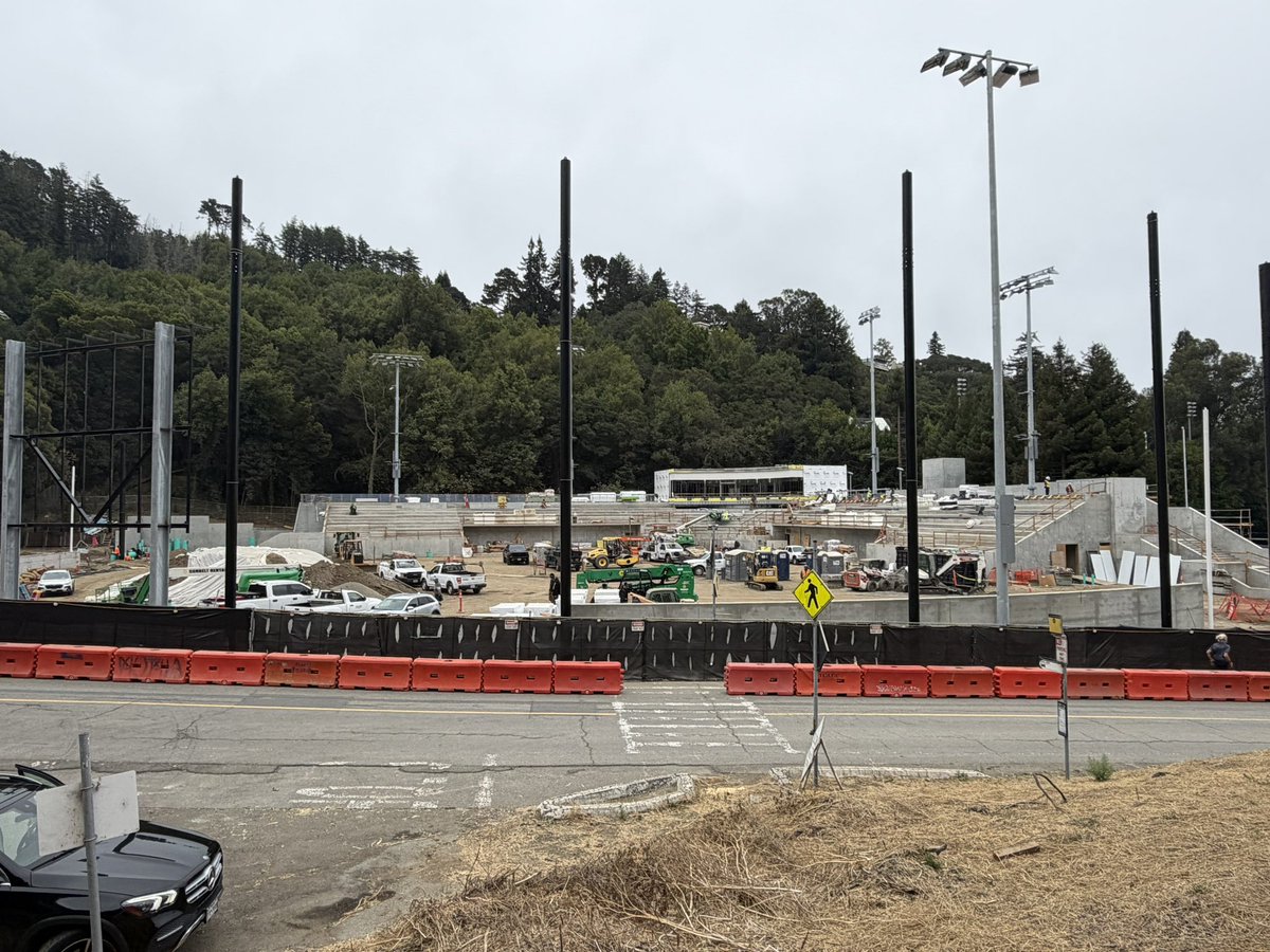 CoachSingCal's tweet photo. Coming soon. On track for 2027 season. Go Bears! 🐻 https://t.co/Rnatlops3J